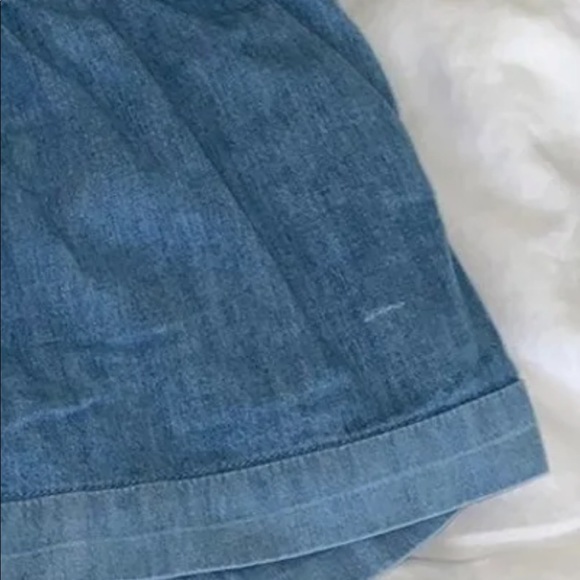 🍂3/$15 Saks Fifth Shorts - Picture 5 of 8